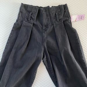 Wild Fable black jeans high wasted and ruffled